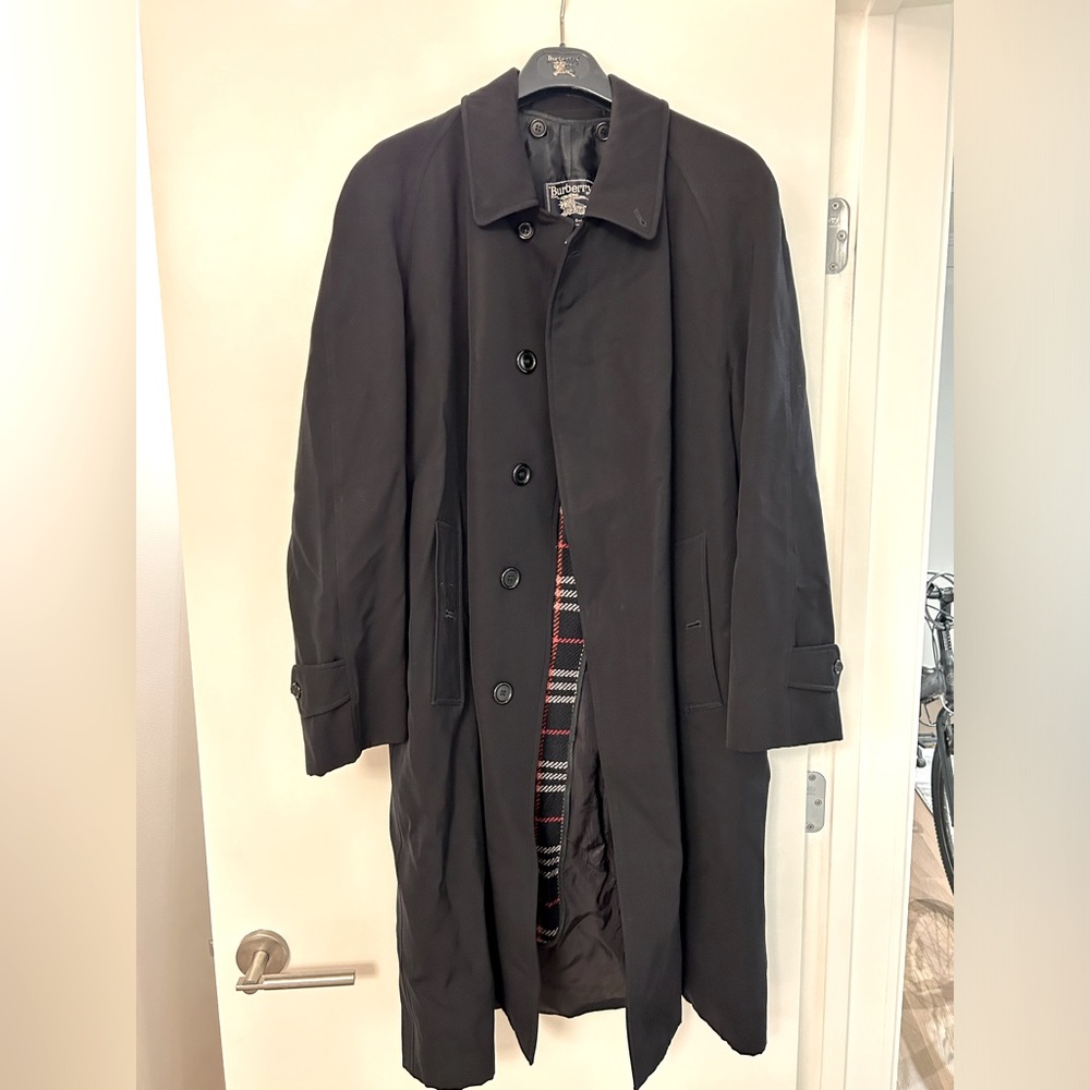 Burberry Men’s Navy Wool Blend Raincoat w/ Liner Size M